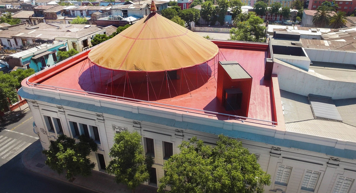 CENTRO NAVE: LA RESIDENCIA DE LA DANZA